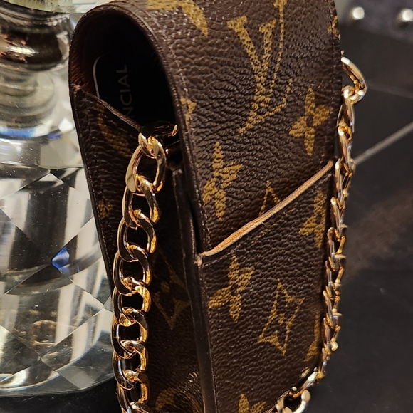 LOUIS VUITTON Etui Cigarette/Accessory Case Authentication #CT0026 - Picture 4 of 16